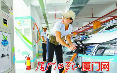 新能源汽車時代！四信無線通信終端助力市政充電站建設